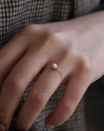 14k gold pearl chain ring