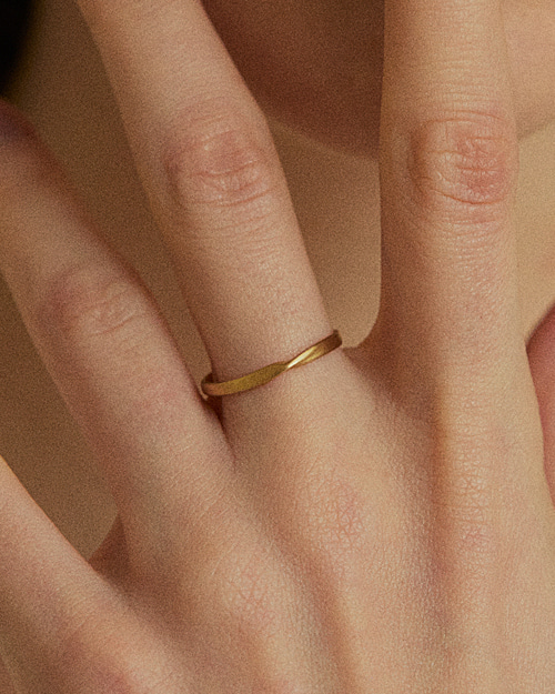 14k eternity ring(2 size)